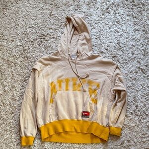 Nike Team Hoodie